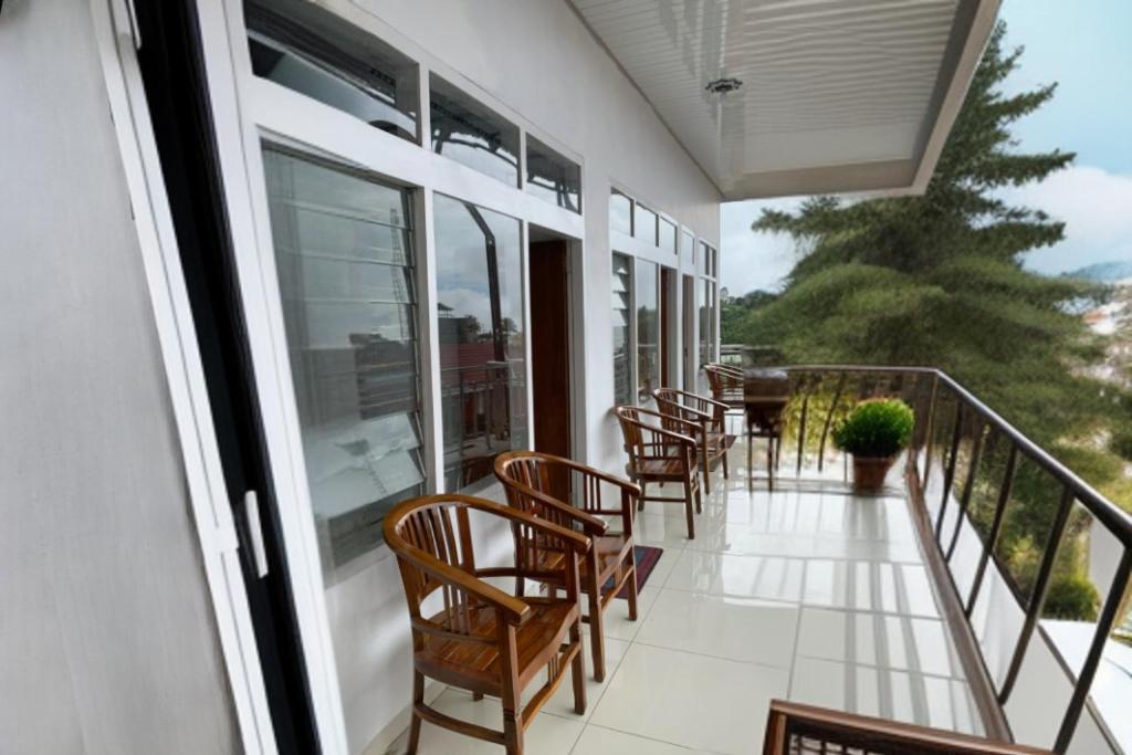 Villa Tiara Magetan Ngoại thất bức ảnh